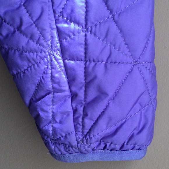 The NorthFace S petite  purple jacket for women - Picture 6 of 11